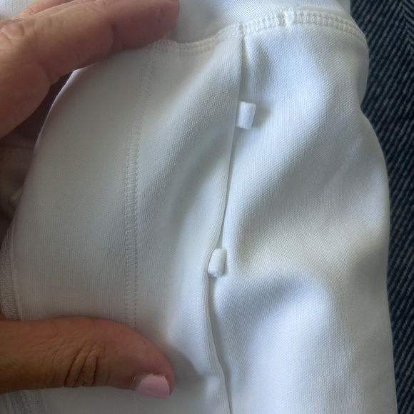 Athleta Fairway Golf Skort - Small 16" - Picture 7 of 7